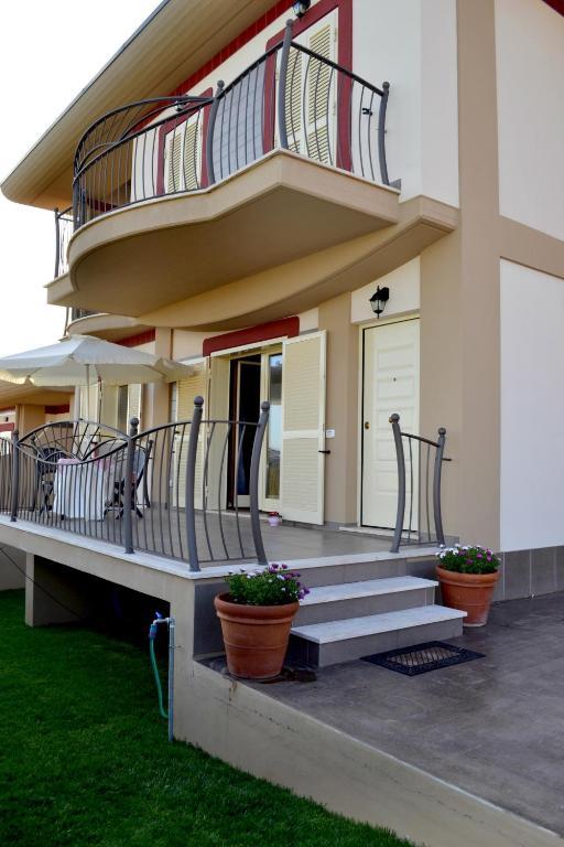 Alice B&B Anzio Exterior photo